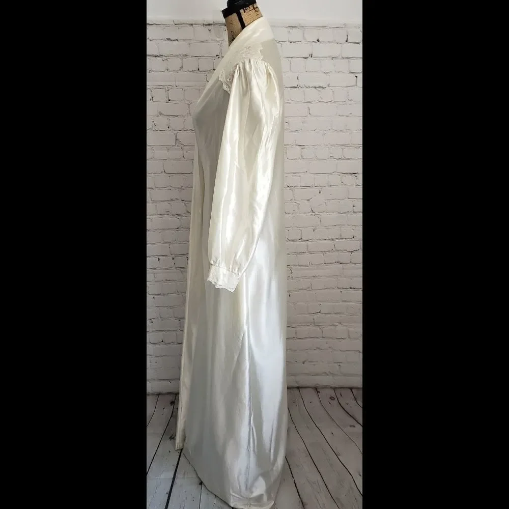 Vintage 70s Barad Cream Robe House Coat Bridal Robe Long Sleeve Long Length - Picture 4 of 13